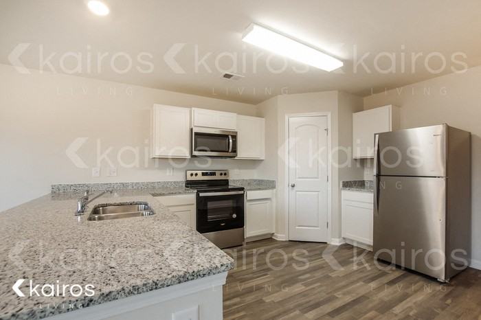 226 Bennett Dairy Rd - Photo 6 of 18