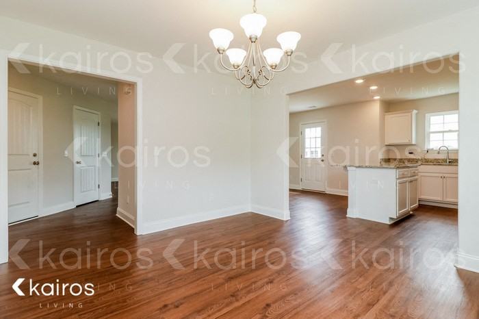 107 Scots Pine Ct - Photo 3 of 17