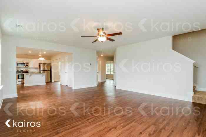 107 Scots Pine Ct - Photo 5 of 17