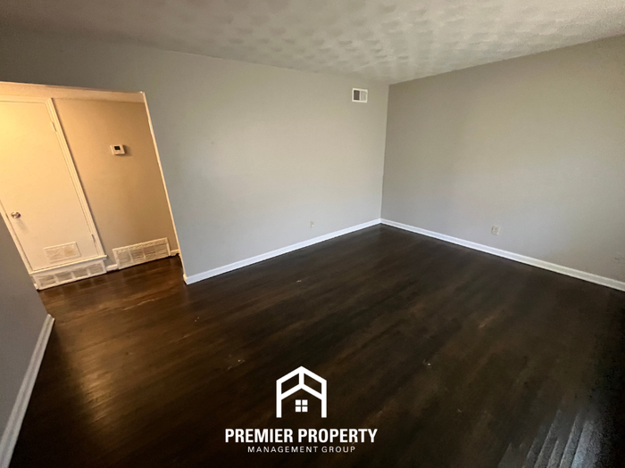 4633 Berta Rd - Photo 3 of 22