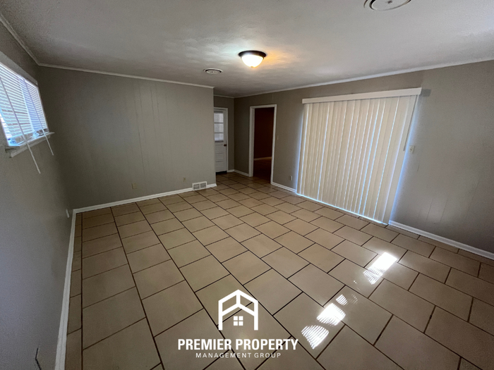 4633 Berta Rd - Photo 7 of 22