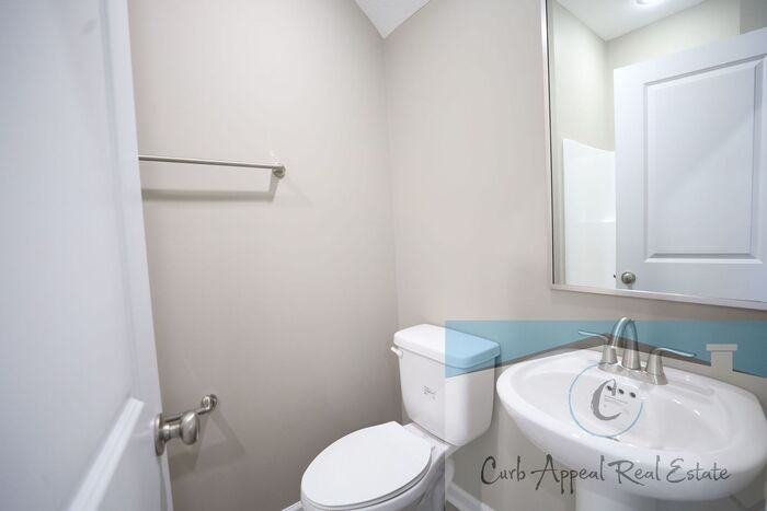 3101 Carnaby St - Photo 5 of 18