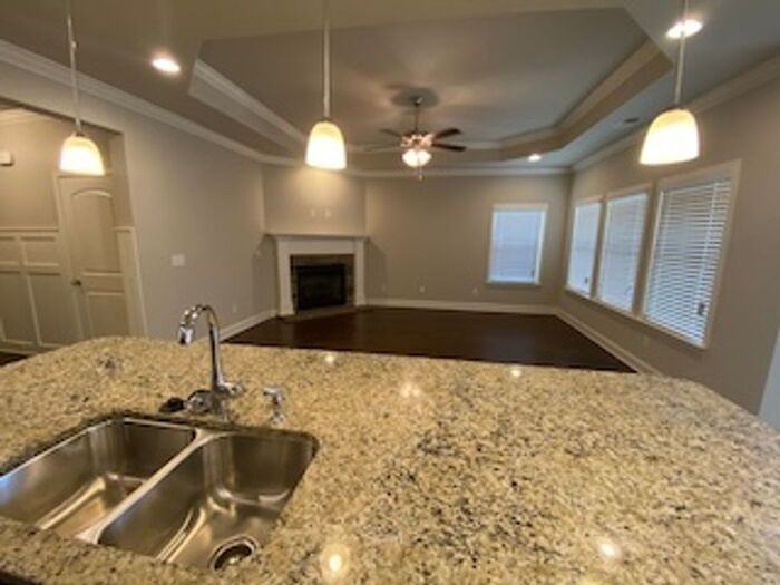 253 Brighton Park Way - Photo 5 of 22