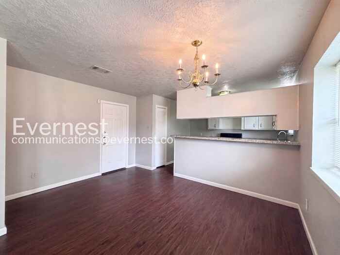 3615 Country Rd - Photo 4 of 27