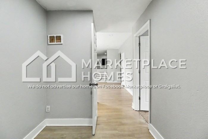 520 Englewood St - Photo 2 of 20