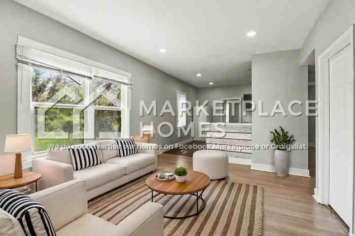 520 Englewood St - Photo 3 of 20