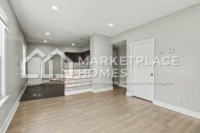 520 Englewood St - Photo 4 of 20