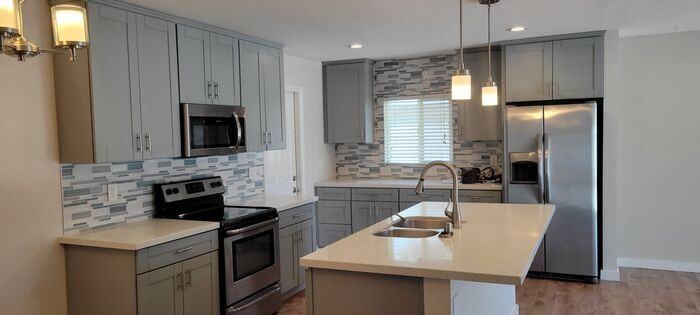 3452 Las Vegas Dr - Photo 2 of 20