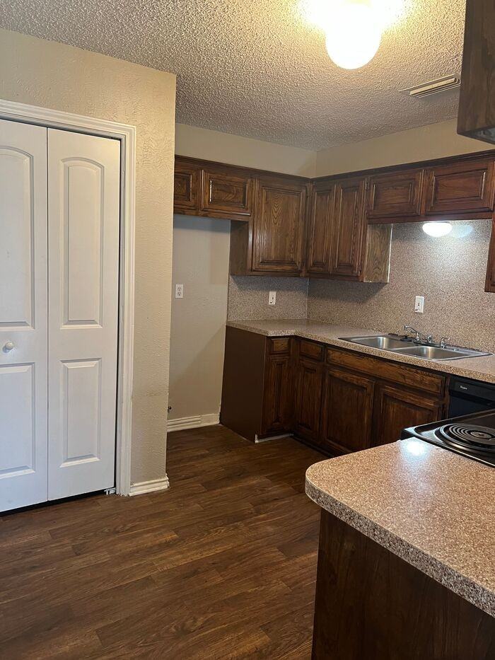 11815 Garden Terrace Dr - Photo 6 of 22