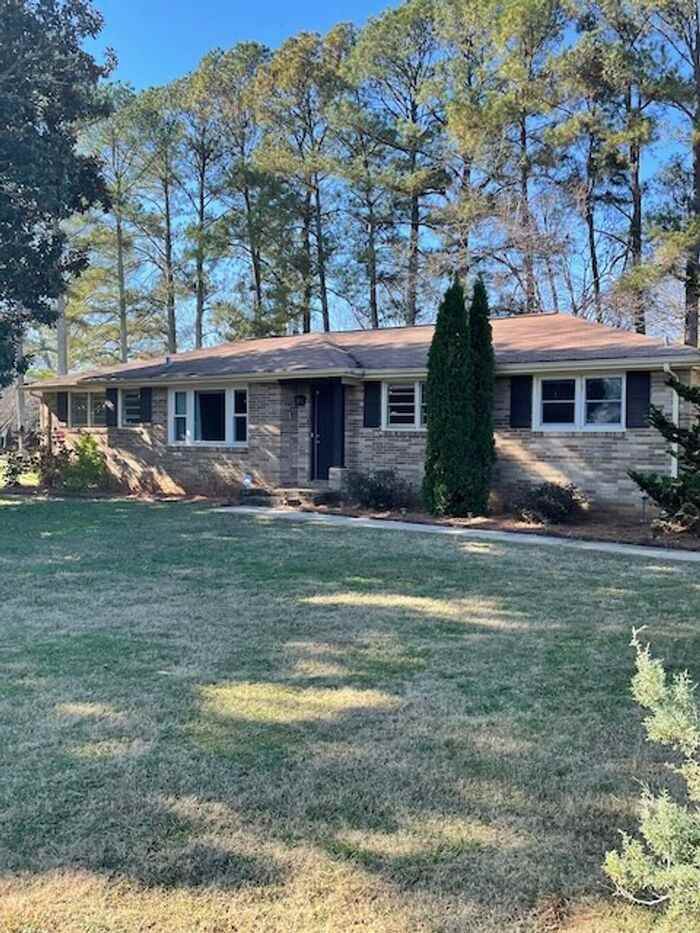 6407 Robinhood Ln Nw - Photo 7 of 8