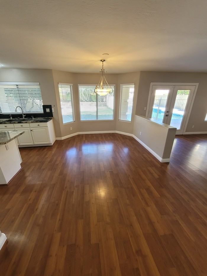 4606 E Meadow Dr - Photo 5 of 19