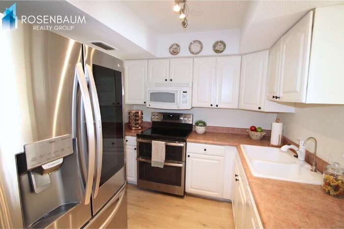 7921 E San Miguel Ave - Photo 2 of 11