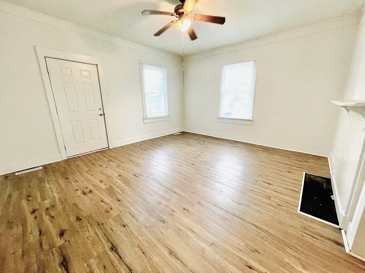 326 Hudson Street - Photo 2 of 15