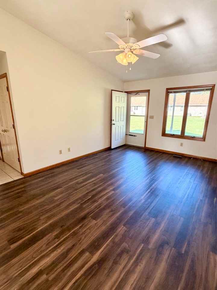 249 Country Club Rd - Photo 3 of 16