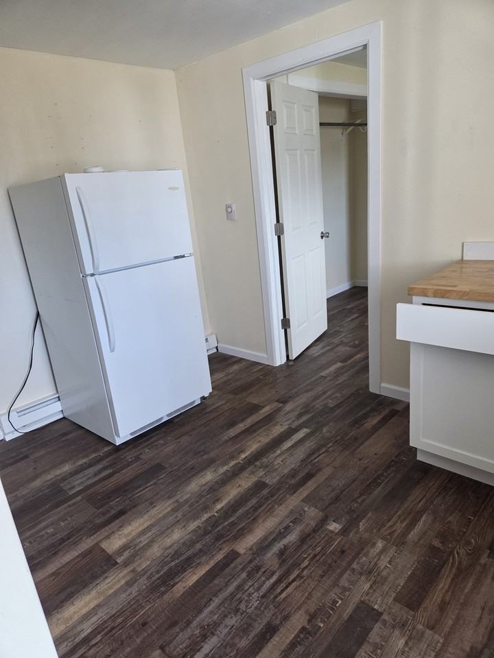41 Nolan Drive - Photo 5 of 11