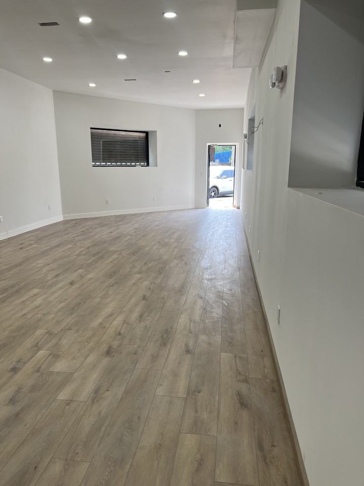 1701 Belfield Ave - Photo 6 of 14
