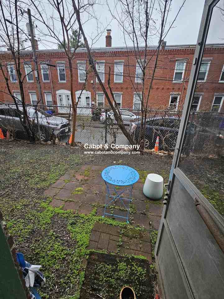22 Mead St #1A - Photo 6 of 6
