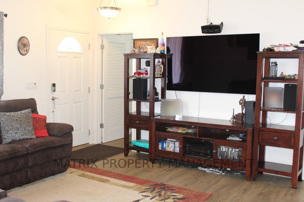 1258 N Ewell Ct #NA - Photo 5 of 14