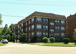 12933 Clifton Blvd #8B - Photo 1 of 1