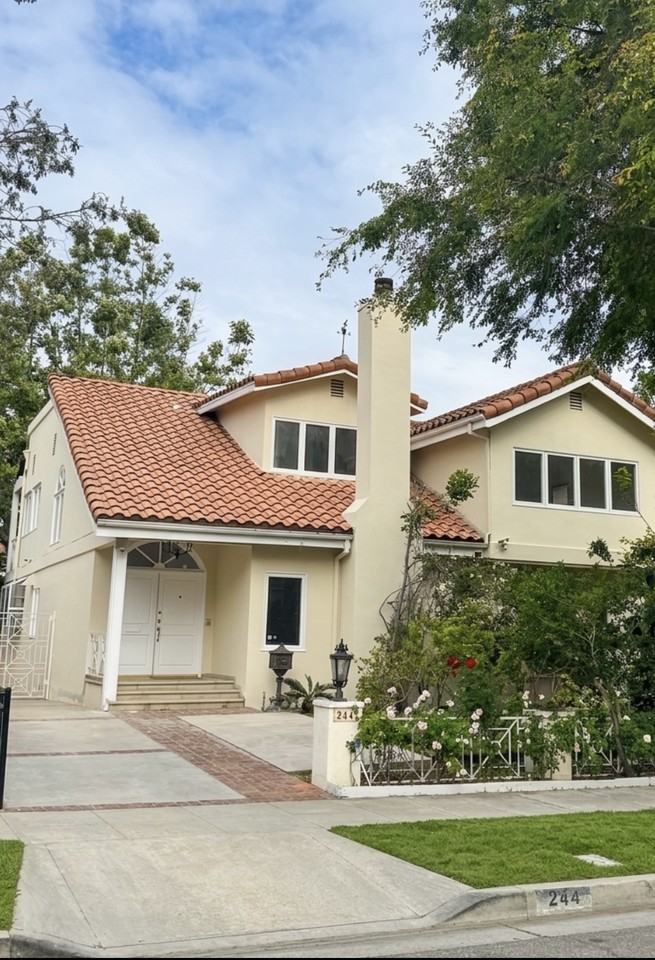 244 S Almont Dr #NA - Photo 5 of 11