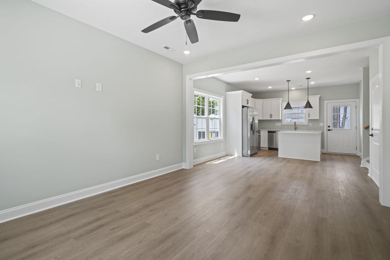6703 Bryant St #A - Photo 3 of 35