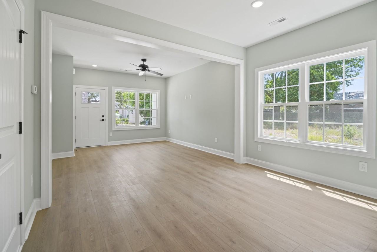 6703 Bryant St #A - Photo 6 of 35