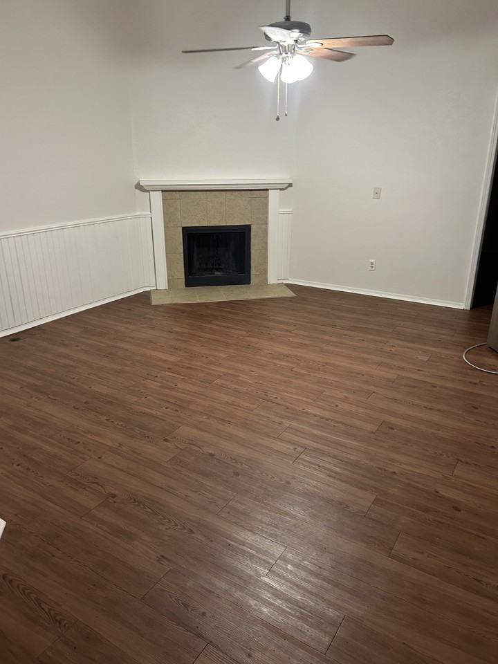 429 Dollins St - Photo 2 of 12