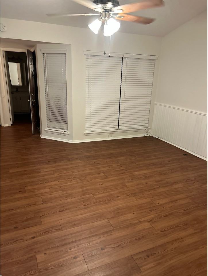 429 Dollins St - Photo 3 of 12