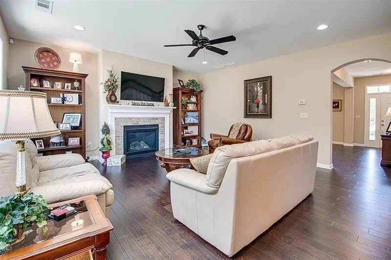 1158 Liberty Park Dr #NA - Photo 5 of 29