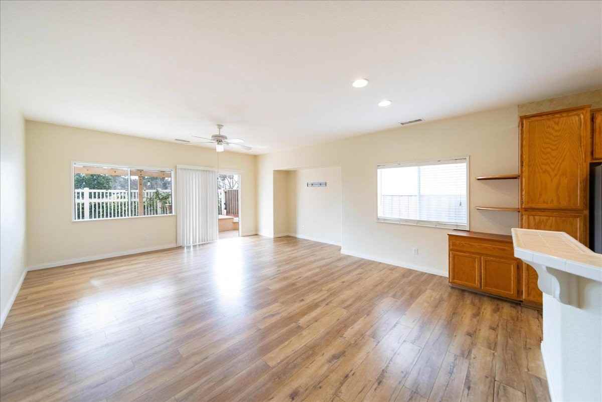 43065 Avola Ct #NA - Photo 2 of 15