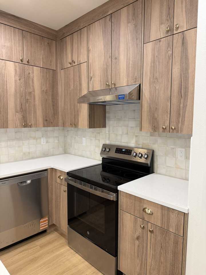 10507 Ne 12th Way #NA - Photo 7 of 38