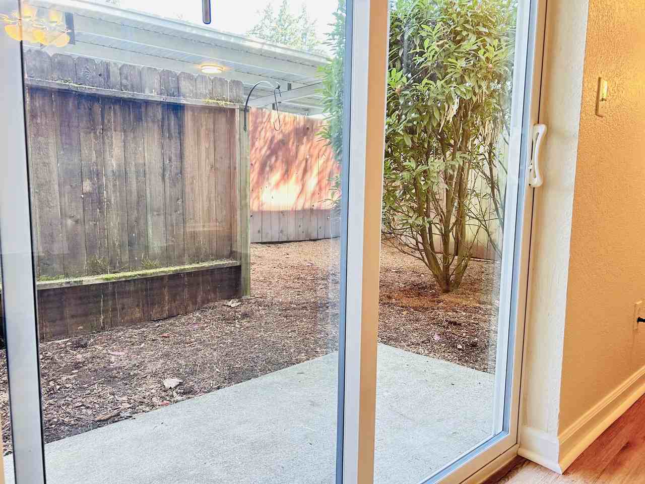 18241 73rd Ave Ne #106 - Photo 3 of 11