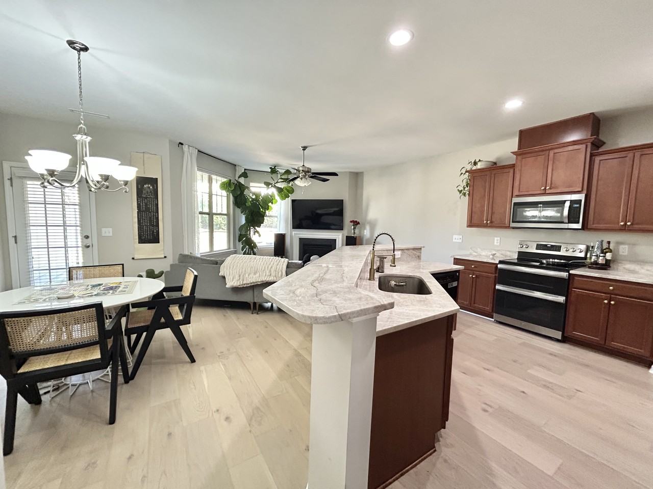 8223 Primanti Blvd #8223 - Photo 3 of 18