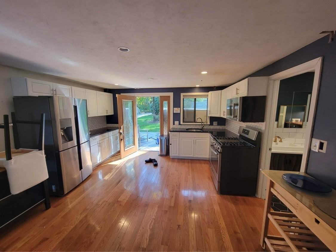 78 Plympton St #1 - Photo 6 of 15