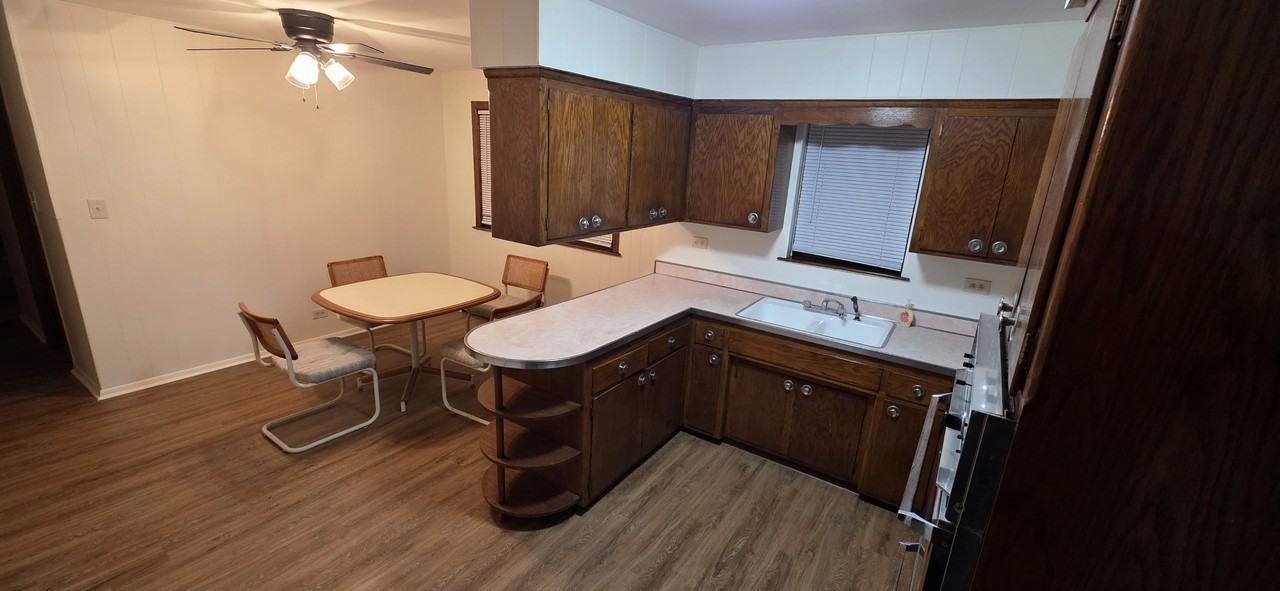4540 W 59th St #1stFL - Photo 4 of 9