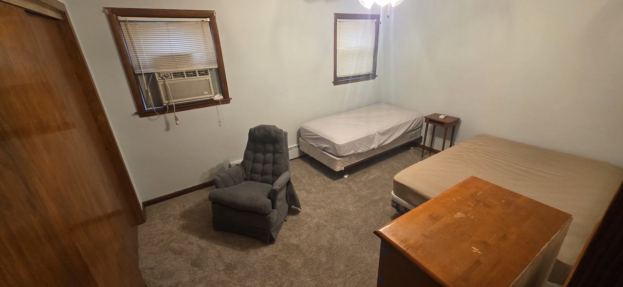 4540 W 59th St #1stFL - Photo 5 of 9