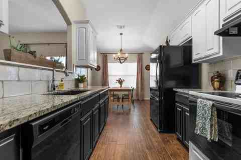 915 E Highway St #NA - Photo 5 of 11