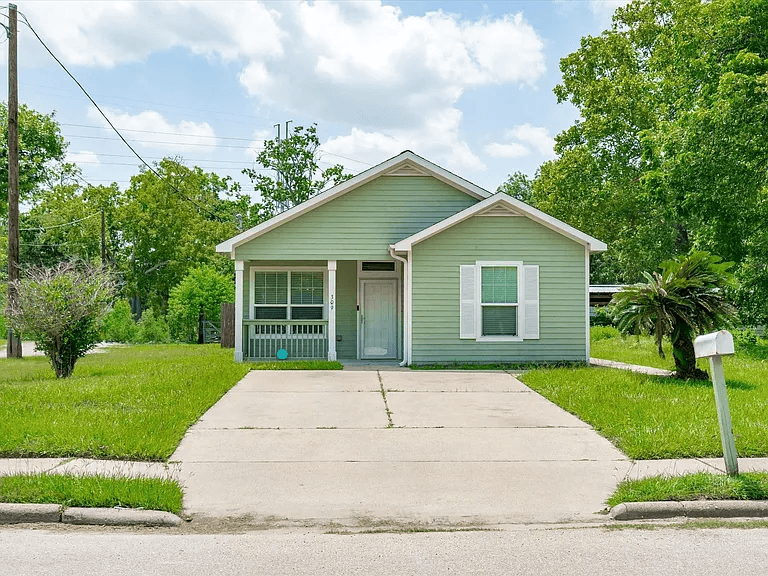 309 S Bell Dr #NA - Photo 3 of 19