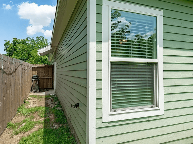 309 S Bell Dr #NA - Photo 5 of 19
