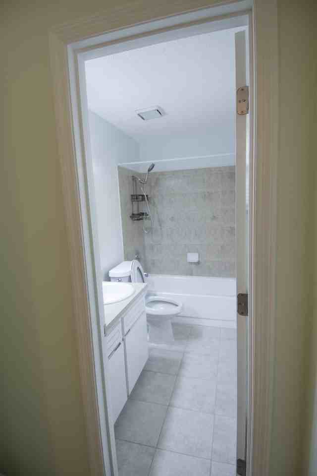 217 Emory Pl #NA - Photo 4 of 12