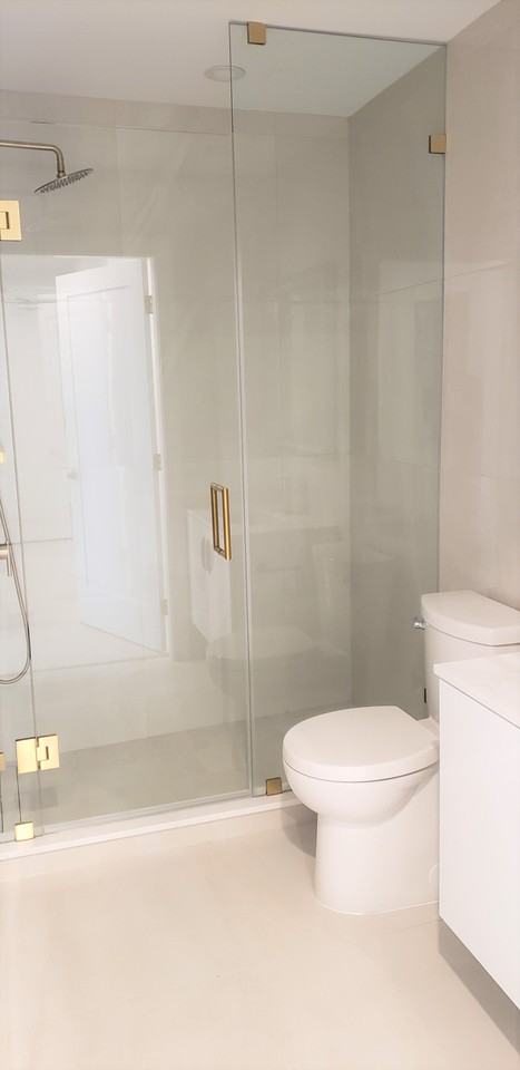 138 East 8th Avenue #403 - Photo 5 of 17