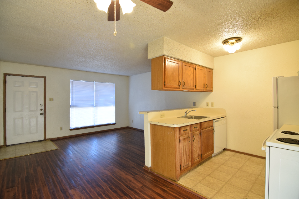 1626 Kelly Dr #NA - Photo 6 of 15