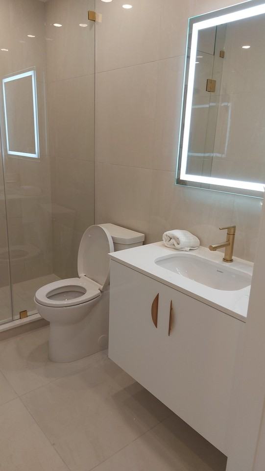 138 East 8th Avenue #504 - Photo 7 of 12