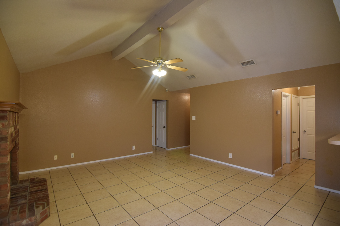 2610 Hidden Hill Dr #NA - Photo 6 of 21