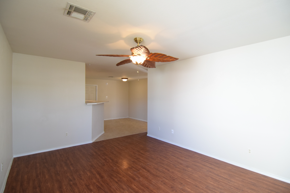 1404 Fox Creek Dr #NA - Photo 6 of 21