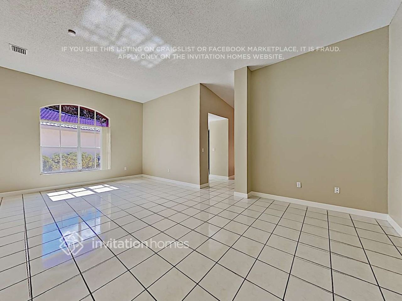 13272 Nw 10th Ter - Photo 5 of 17