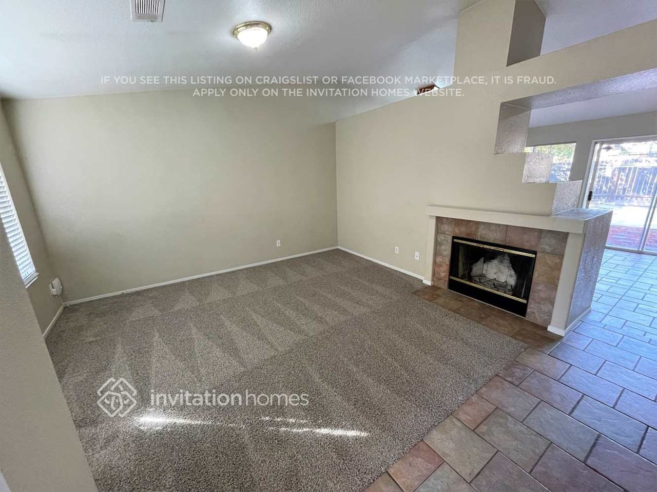 239 Sterling Grove Dr - Photo 3 of 14