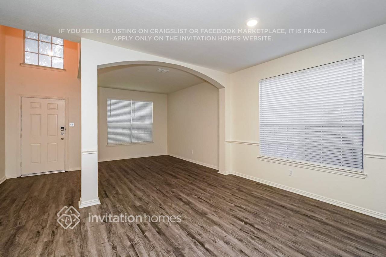 12301 Macaroon Ln - Photo 5 of 18