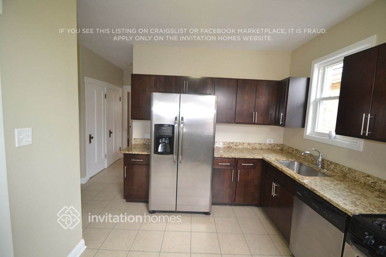 6155 W Patterson Ave - Photo 5 of 14