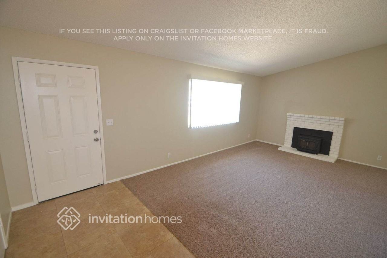 519 Coot Ln - Photo 2 of 13